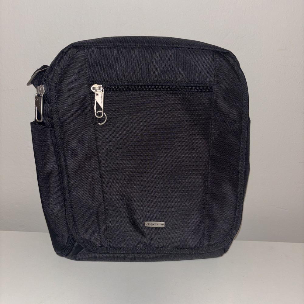 Travelon Anti-Theft Concealed Carry Tour Bag Crossbody Purse
